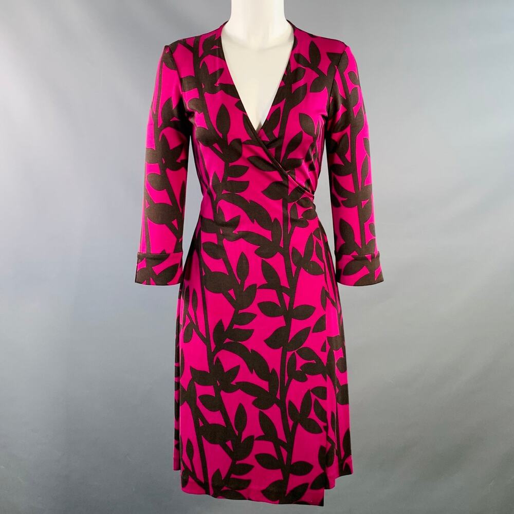 DIANE VON FURSTENBERG Size M Brown Magenta Silk Abstract Floral Wrap Dress
